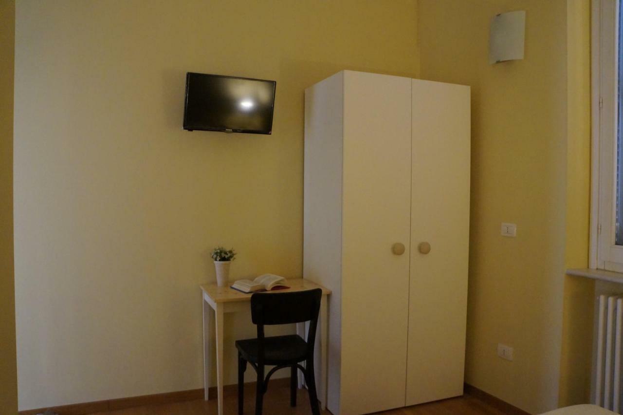 Il Vicolo 48 Bed and Breakfast Pesaro Buitenkant foto