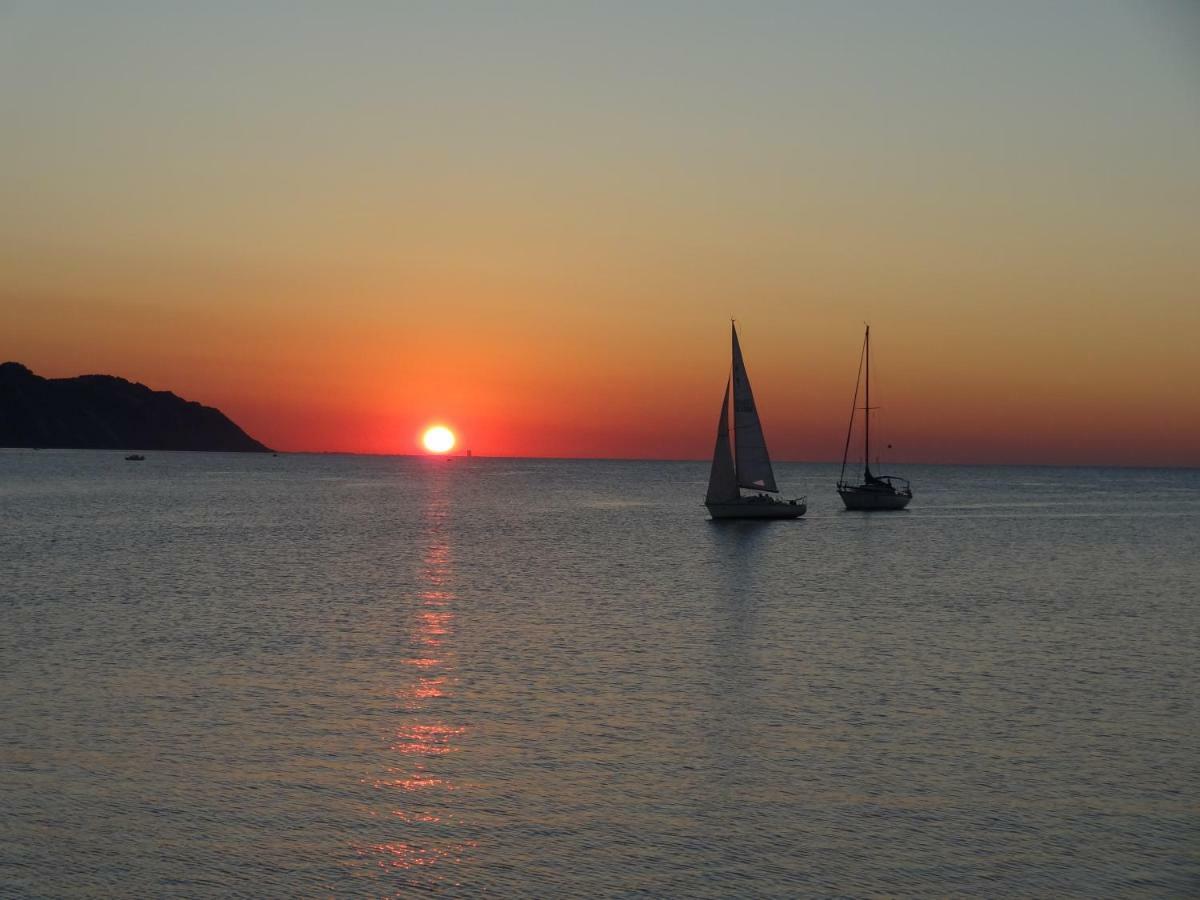 Il Vicolo 48 Bed and Breakfast Pesaro Buitenkant foto