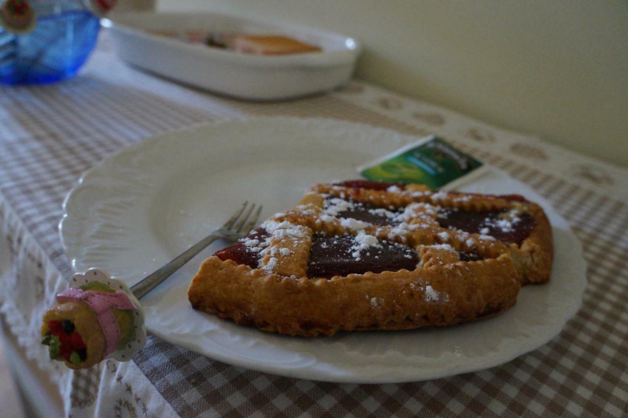 Il Vicolo 48 Bed and Breakfast Pesaro Buitenkant foto