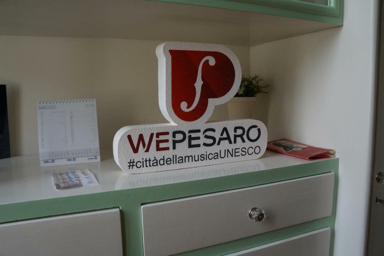 Il Vicolo 48 Bed and Breakfast Pesaro Buitenkant foto