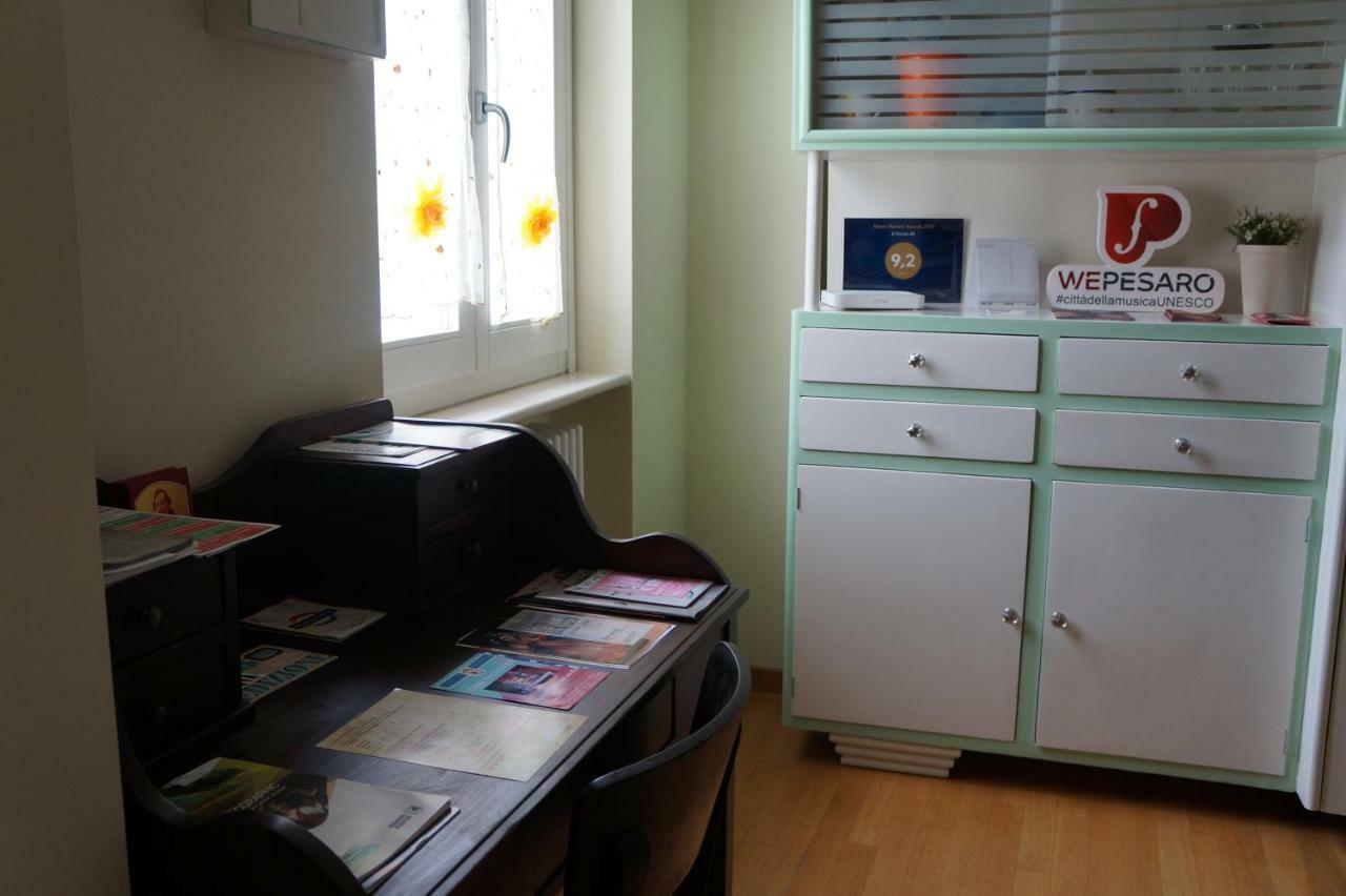 Il Vicolo 48 Bed and Breakfast Pesaro Buitenkant foto