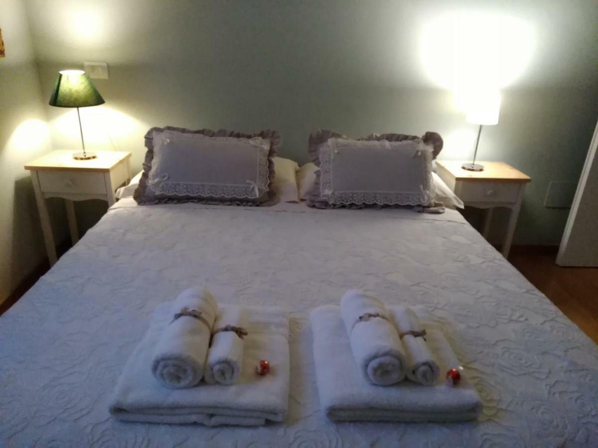 Il Vicolo 48 Bed and Breakfast Pesaro Buitenkant foto