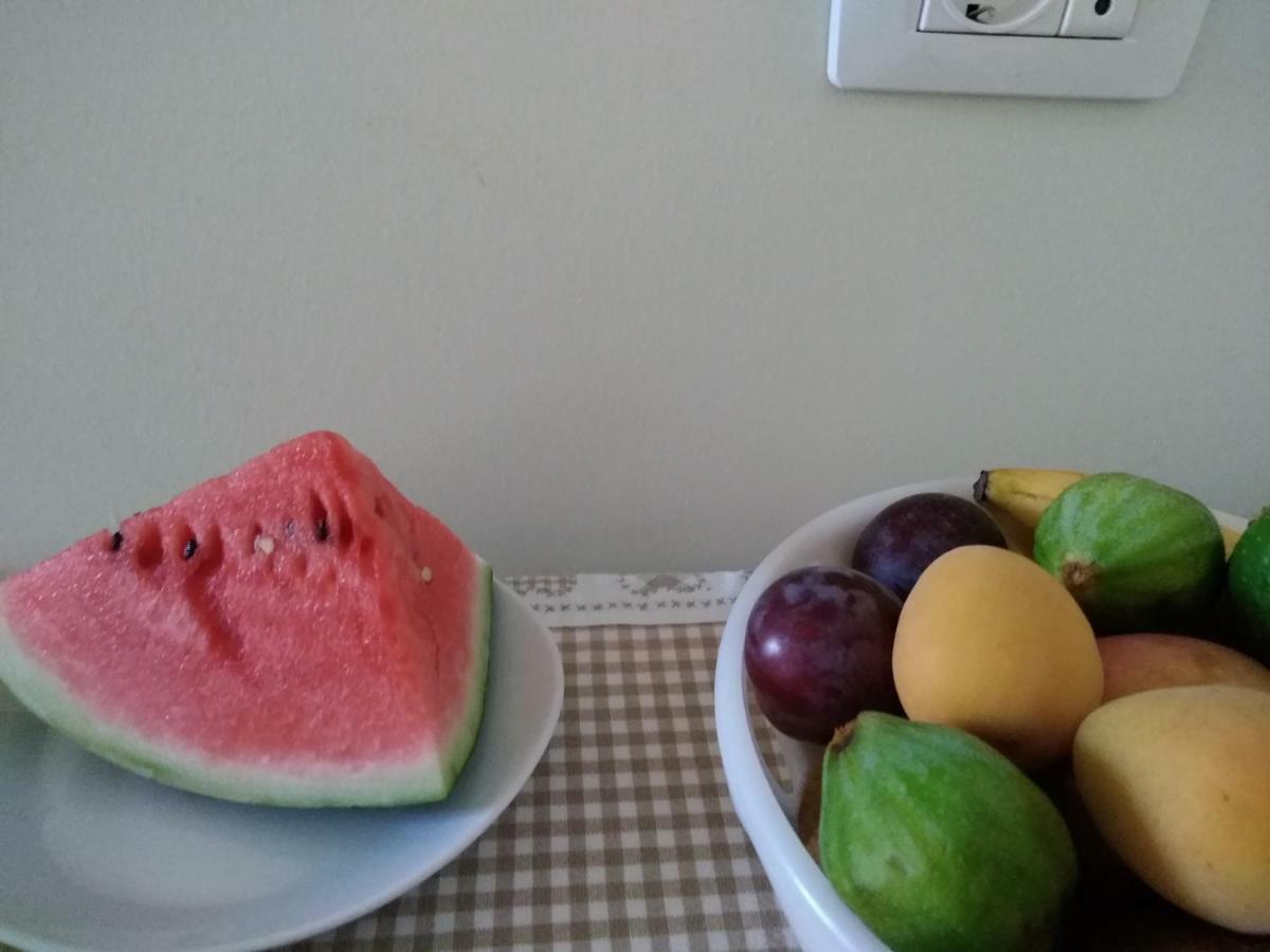 Il Vicolo 48 Bed and Breakfast Pesaro Buitenkant foto