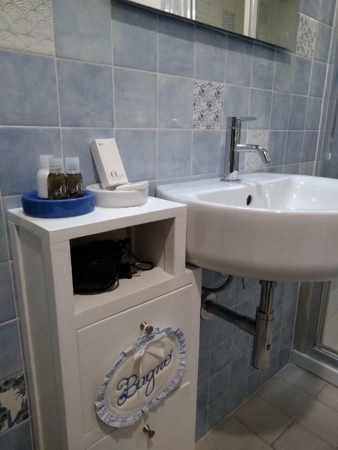 Il Vicolo 48 Bed and Breakfast Pesaro Buitenkant foto