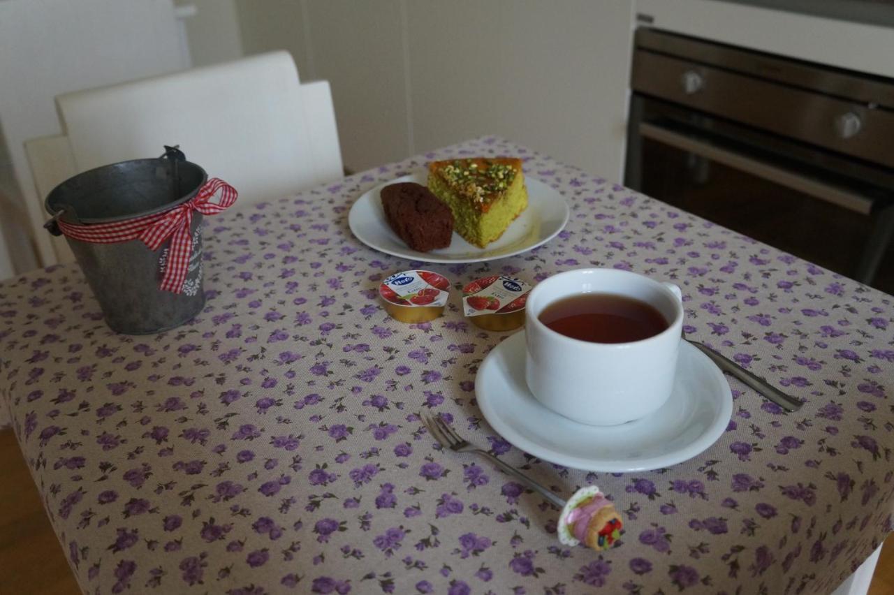 Il Vicolo 48 Bed and Breakfast Pesaro Buitenkant foto