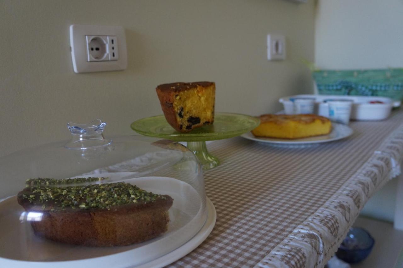 Il Vicolo 48 Bed and Breakfast Pesaro Buitenkant foto