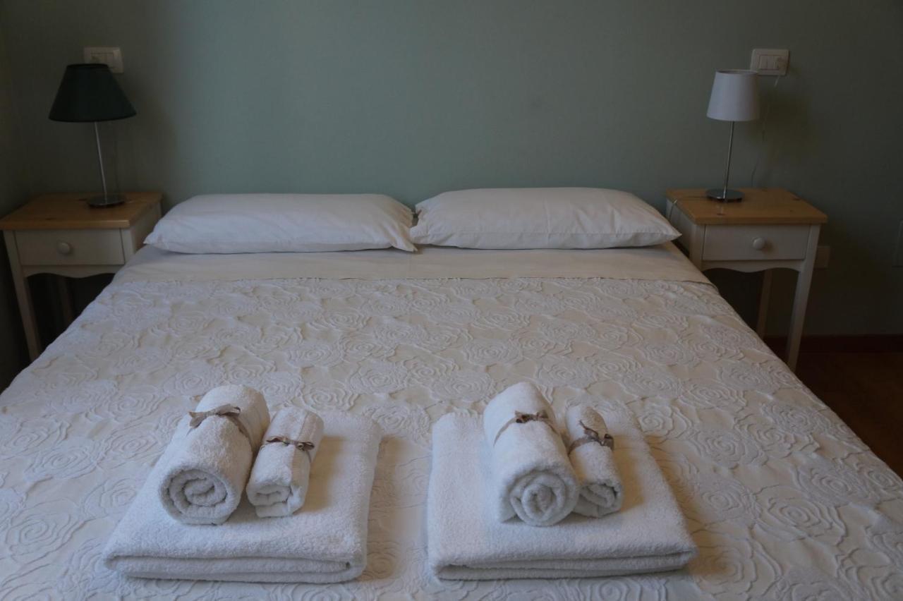 Il Vicolo 48 Bed and Breakfast Pesaro Buitenkant foto