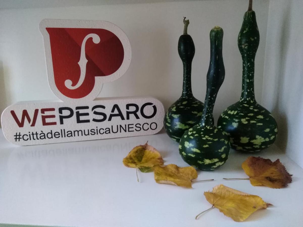 Il Vicolo 48 Bed and Breakfast Pesaro Buitenkant foto